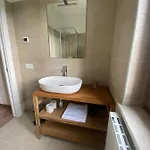 Vera Park & Wellness 3* בלונו