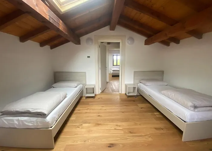 Vera Park & Wellness Bed and Breakfast 4*